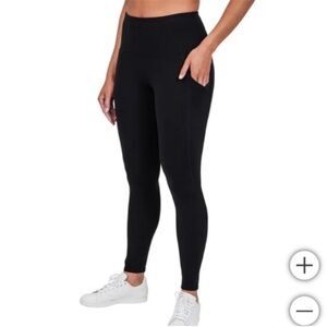 NWT Tuff Athletics Leggings Black Size Medium